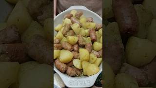 Pommes de terre 🥔 et saucisse🌭 catalane [upl. by Dunning]