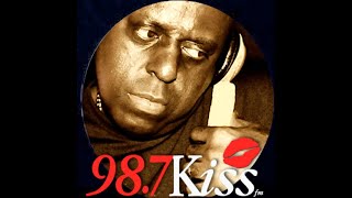 Tony Humphries Live Kiss FM mastermix Party NYC 101992 [upl. by Caves]