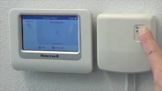 BDR91 toewijzen als één zone aan evohome  Honeywell Home [upl. by Nivad380]