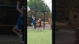 1v1 à l’entraînement de basketball 🏀 basketball practice 1v1 [upl. by Birecree]