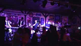 Le Dio Pa Mi at Sherlocks Arlington Tx 050514 [upl. by Gairc]