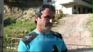 Sharrë banorët përleshje me policinë Sduam romët [upl. by Oeram]