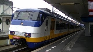 Vertrek SGMm 2995 en 2982 van Station Amsterdam Lelylaan [upl. by Ydasahc]