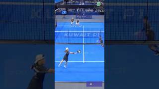 ESTO DE Galan👽 DE LOCOS padel premierpadel padelhighlights padelvideos padelkuwait [upl. by Oguh721]