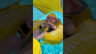 Awwing 😍 chilling 😎 mambobaby baby cute babyswimlessons foryou babygirl momlife [upl. by Leslee]