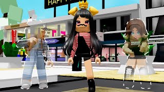 Sono Lultima Ragazza Su Roblox Brookhaven [upl. by Parke751]