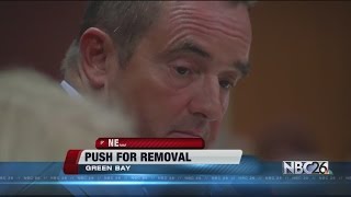 Alderman asks for special meeting to discuss removing Green Bay mayor [upl. by Elitnahc252]