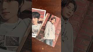 TXT 2022 FANLIVE MINI PHOTO CARDS txt tomorrowxtogether orrow moa [upl. by Adnyc]