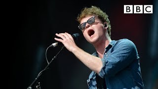 Kodaline perform All I Want  Glastonbury 2014  BBC [upl. by Jasun]