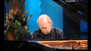 Valery Afanassiev plays Beethoven Sonata no 15 Pastoral  video 2006 [upl. by Adelle806]