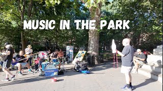 Musicians performing at Washington Square Park in NYC [upl. by Archibaldo]