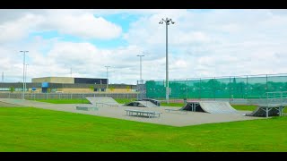 149th Skatepark Municipal à Terrebonne Parc CharlesBruneau [upl. by Lehet]