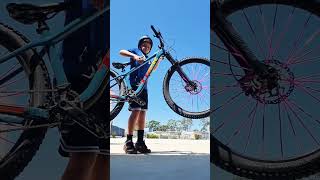 Trek Roscoe 7 drop test [upl. by Yremogtnom]