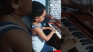 Harmonium adda 🎹🎹🎶🪗 harmonium harmoniumguru baby [upl. by Gavrah304]