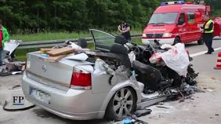 Drei Tote bei Unfall auf der A 4 bei Hainichen [upl. by Mikkel72]