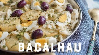 Bacalhau com Batatas ao Forno à Gomes de Sá  Receita [upl. by Afatsum]