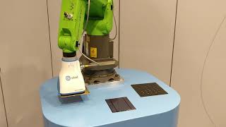 IMTS 2018  OnRobot  FANUC  Gecko Gripper  CR4iA [upl. by Aenneea]