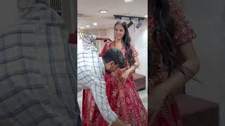 Rad lehenga designs Amar shop har prakar ke lehenge uplabdh hai 1million wedding viralvideo vr [upl. by Brawner]