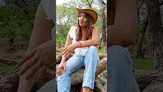 Aaaaay que laureles tan verdes 🍃🌿🤎🇲🇽🤠 lisa musica lisarel music cover acapella cantante [upl. by Adnaluy]