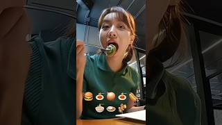 Hyeri Mukbang eating mukbang hyeri food shorts 🛞🤎 [upl. by Ainej]