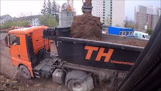 Bagger Liebherr A920  Baugrubenaushub  Erdarbeiten  Lkw laden Teil 2  GoPro  Cabview [upl. by Oderfigis]