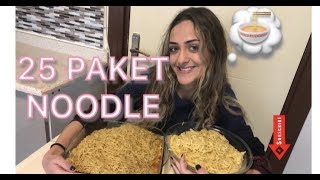 25 PAKET NOODLE CHALLENGEMasayı terkedecektim [upl. by Seugirdor]