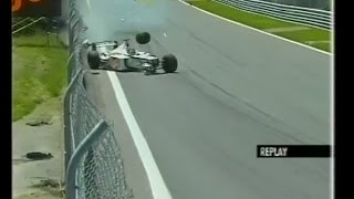 F1 Montreal 2001  Jacques Villeneuve Crash [upl. by Irved]