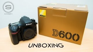 Nikon D600 Unboxing [upl. by Aliekahs]