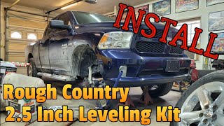 Rough Country 25 inch Leveling Kit  2015 Ram 1500 [upl. by Lange15]