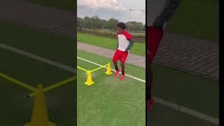 How footballlers improve Agility💥speedandagility soccertraining footballersagilityworkout speed [upl. by Niveb]