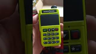 unboxing HT Air Band SOCOTRAN UV5118 two way radio 108660 Mhz hidden LCD Hijau stabilo 👍 [upl. by Paxon]