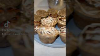 Banana nut muffins w a twist 😋 breakfast food fyp viralvideo plants youtubeshorts [upl. by Kaufmann785]