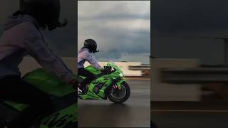 Kawasaki Ninja ZX10R Bike attitude video shortsasmr shortsart shortsbeta shortsadoptme [upl. by Katha]