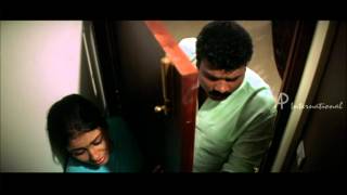 Red Salute Malayalam Movie  Malayalam Movie  Vasu Requests that the Thaali be Returned [upl. by Ademordna]