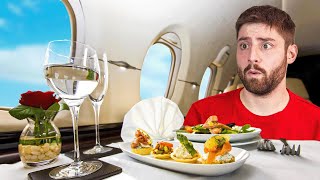 Ho Provato TUTTO il Cibo di AirArabia pure nella lounge privata che oh [upl. by Sawyere]