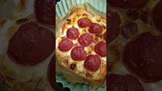 easy pepperoni Pizza followers pizza pepperoni pepperonipizza subscribers food snacks [upl. by Aiksa563]