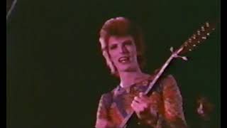 Bowie 1972 july 15 Friars Club Aylesbury silent footage [upl. by Addison]