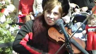 Amanda Shaw  Dans a Carre  Amazing Cajun Fiddle Playing [upl. by Neelon]