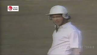 Sachin Tendulkar Fighting 2nd test Fifty 57 after Waqar hit Ball on Sachin Nose in Sialkot 1989 [upl. by Alberta632]