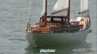 2 MAST SAILING SHIP RADIO CONTROL 2 MAST VOILIER [upl. by Nanahs]