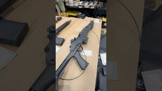 The Springfield M1A Socom 308 guns gunshow rifle [upl. by Yeslehc954]