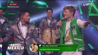 La Sonora Dinamita y Alexander Acha cantaron al ritmo de Mil Horas  Fiesta Azteca [upl. by Tommi]