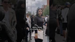 Aislinn Derbez asiste al desfile de Fendi [upl. by Goldia]