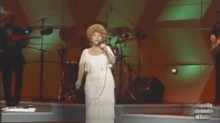 🎄 🎄 Brenda Lee  Rockin Around the Christmas Tree 🎄 🎄 Live [upl. by Muscolo617]