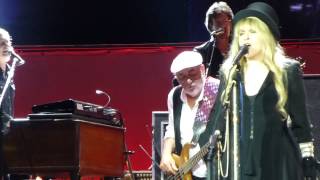 Fleetwood Mac  Go Your Own Way  London O2 Arena  24th September 2013 [upl. by Imuyam444]