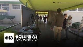 2 Modesto principals switch to mobile desks to better integrate themselves at their schools [upl. by Cassidy]