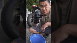 HOW TO BREAK IN MOTORCYCLE GLOVES [upl. by Andria]