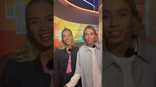 Lisa und Lena Backstage bei Wetten dass am 18112022  ZDF [upl. by Talich444]