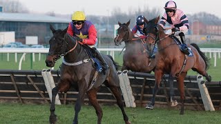 DASHEL DRASHER amp PAISLEY PARK serve up Long Distance Hurdle thriller at Newbury [upl. by Kevina]