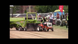 Stock altered 1250lb tractors THEY CAME TO PLAY [upl. by Ashman]